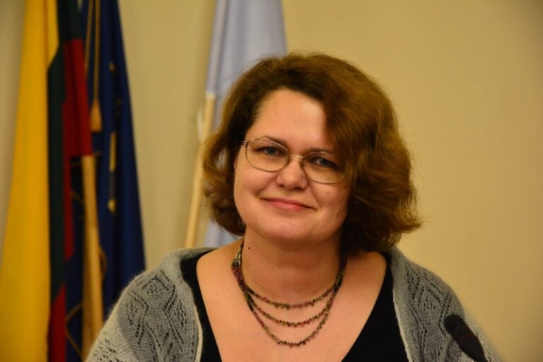 Rasa Čepaitienė. Avinėliai nustoja tylėti