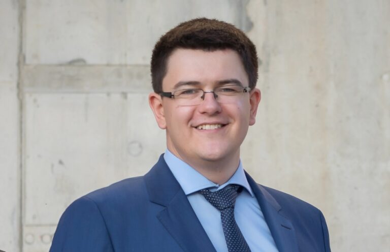 Vytautas Sinica. Metų derybose laimi ir lenkai, ir britai