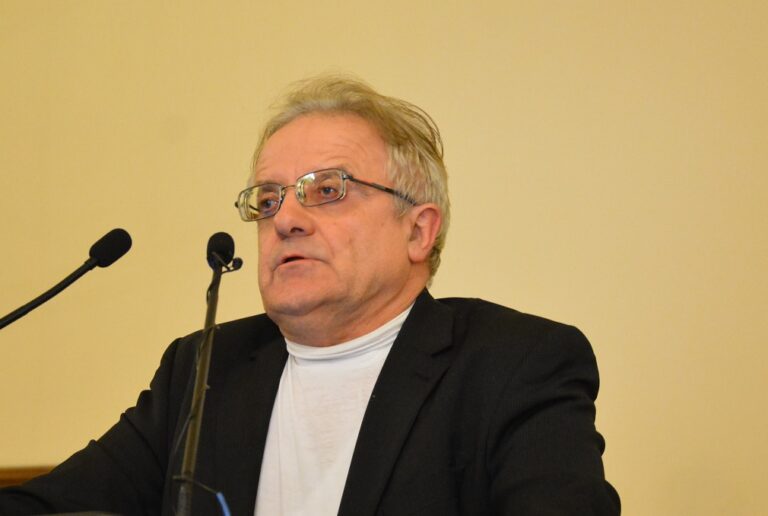 Vytautas Radžvilas. Pastaba apie Vytautą Landsbergį-Žemkalnį