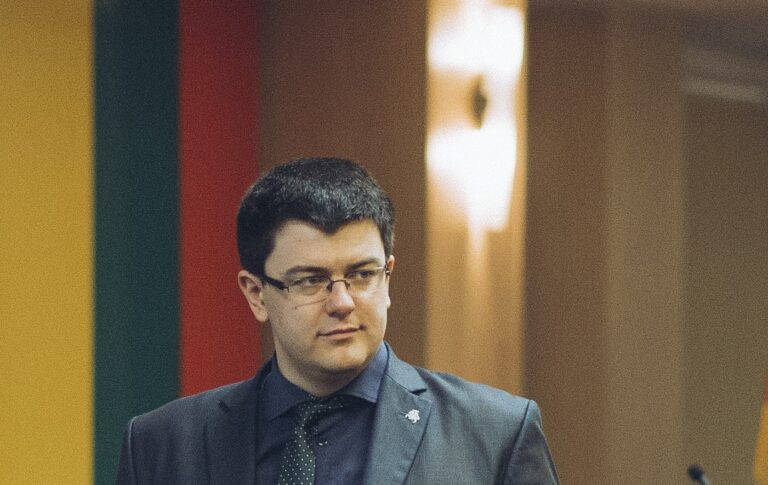 Vytautas Sinica. Dėl skleidžiamos sputnik.lt propagandos