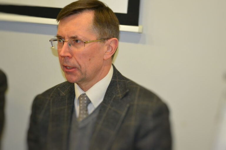 A. Jankauskas: moralė politikoje vis dar egzistuoja – net vienas teisingai pasielgęs žmogus gali sugriauti ydingiausią sistemą