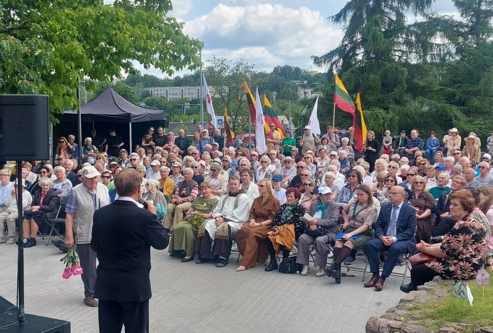 Vytautas Radžvilas. Apie muziejinę ir gyvąją atmintį