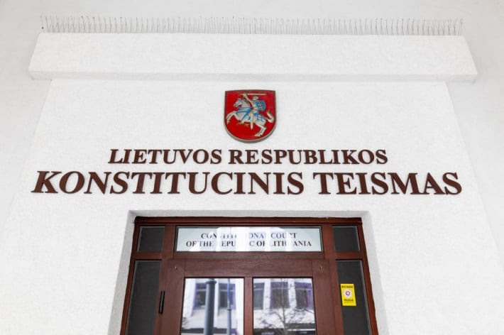 Vytautas Radžvilas. KT ir Seimo kiškių sukilimai imituojant kovą už prigimtinę šeimą